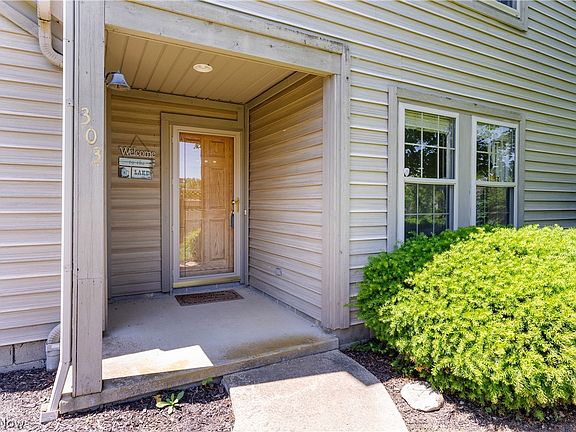 4th image of 303 Windjammer Dr