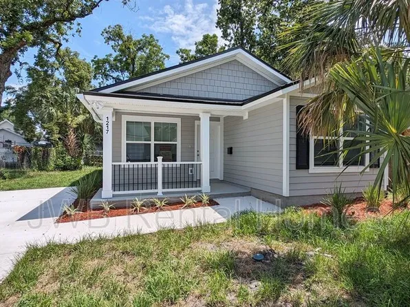 1217 Swift St, Jacksonville, FL 32202