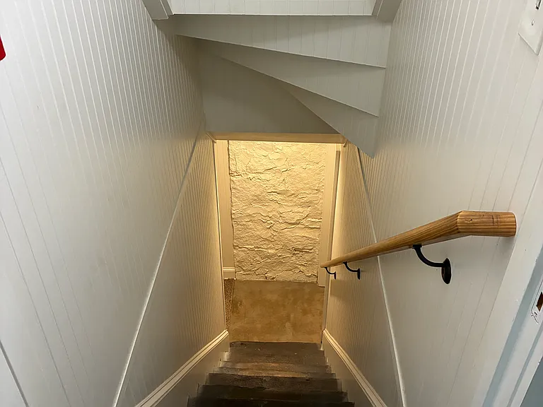 313 Oakland St — Photo 6