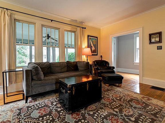 5th image of 2607 Glen Echo Dr