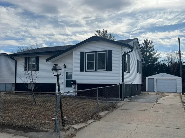 1107 Avenue O, Carter Lake, IA 51510