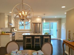 7308 Hunting Creek Dr, Prospect, KY 40059