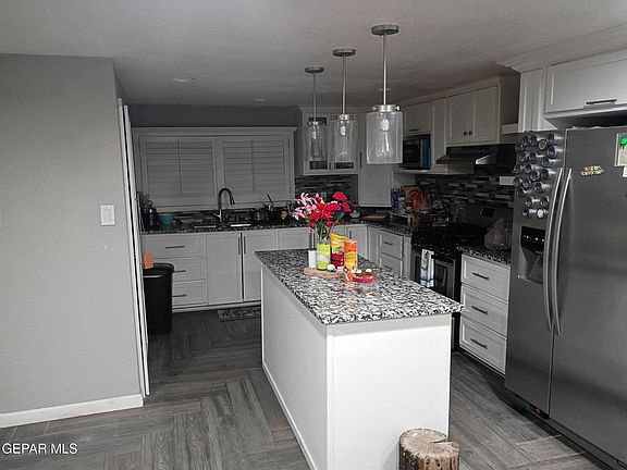 2nd image of 225 Polo Inn Rd