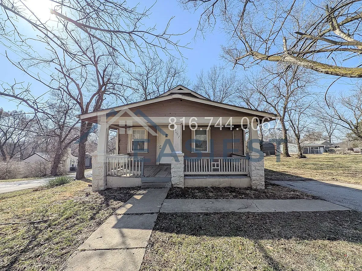 4 bed, 1400 sqft, $1,395 — Photo 1