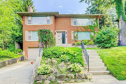 209 Lytton Blvd Photo 1