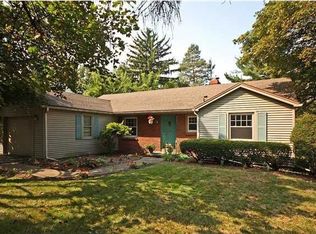 2201 Five Mile Line Rd, Penfield, NY 14526