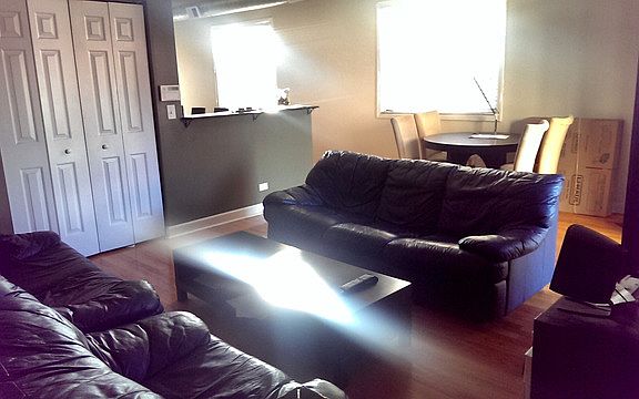 4th image of 2410 W Flournoy St APT 2