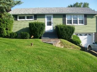 519 Bronson Rd, Syracuse, NY 13219