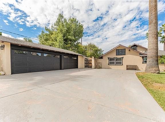 2nd image of 31532 Alta Vista Dr