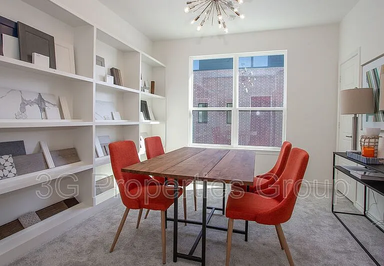 2807 Stanley Ave — Photo 32