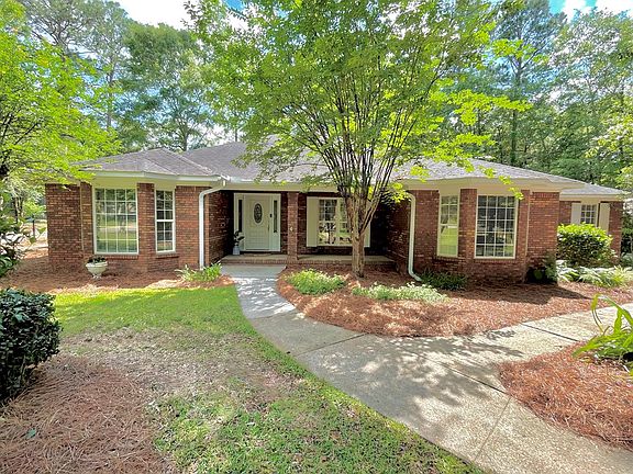 3rd image of 1603 Montcliff Dr