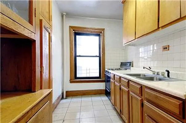 Sold by Barak Realty | media 9