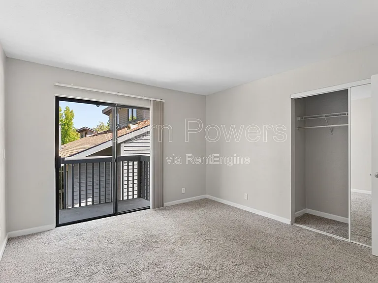 3180 Country Club Dr #3B — Photo 9