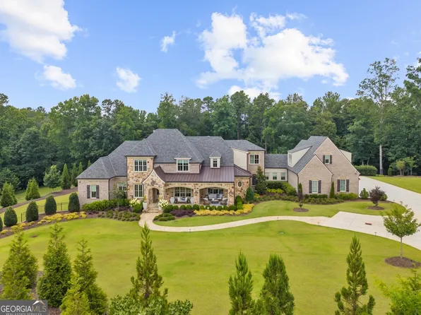 570 Lost River Bnd, Milton, GA 30004