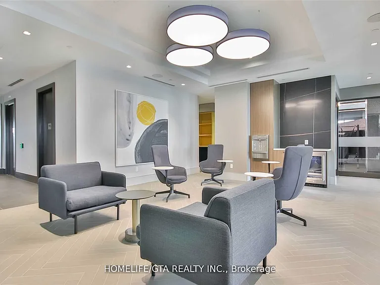 2550 Simcoe St N #802 — Photo 11