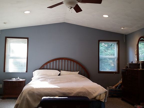 5th image of 16755 Corliss Pl N