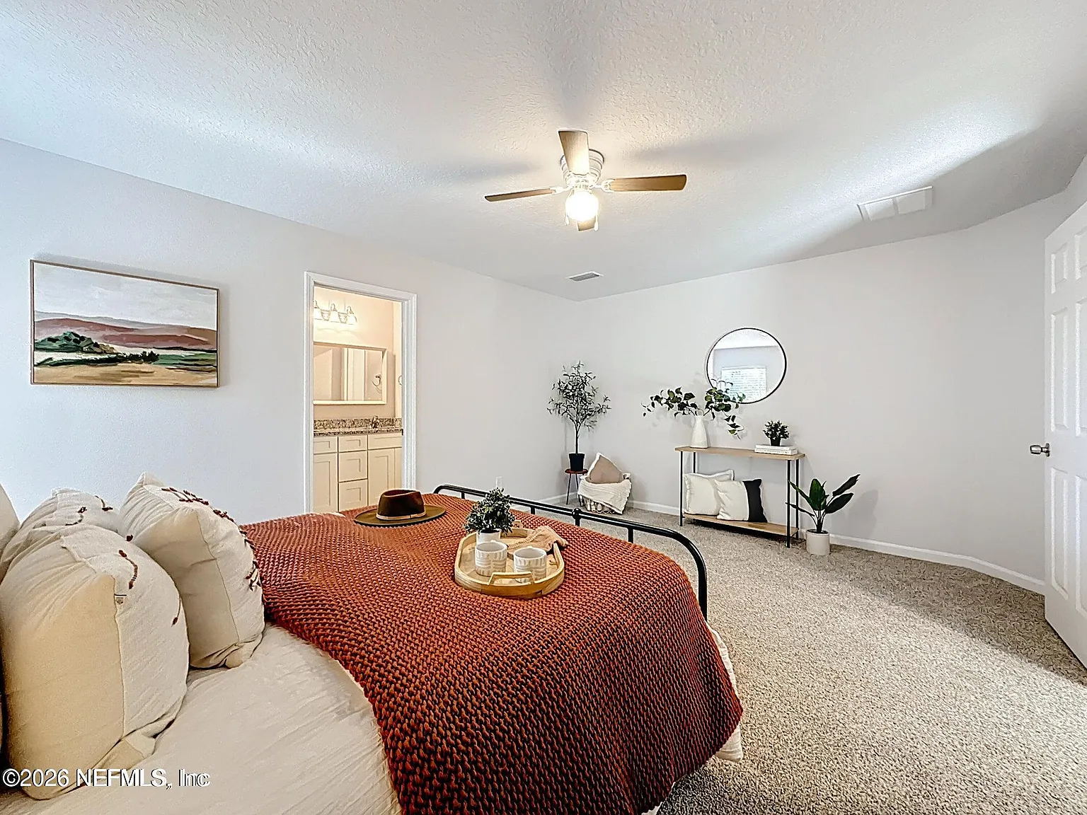 3 bed, 2.0 bath, 1193 sqft, $1,600 — Photo 4