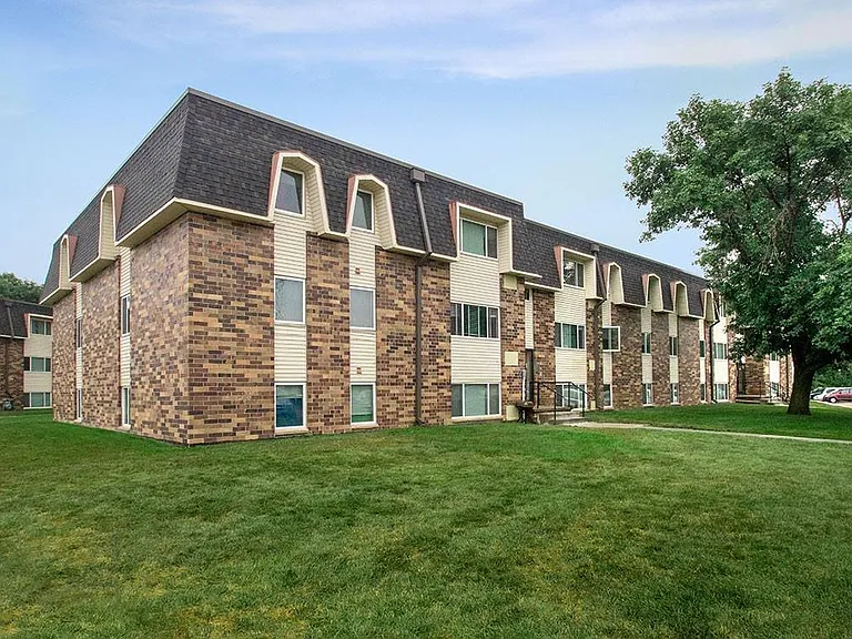 2513 Willow St #2513 — Photo 1