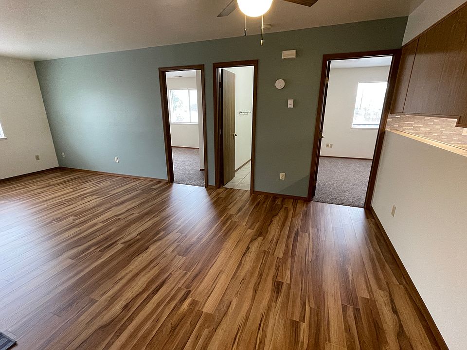 1st image of 3008 Illinois Ave