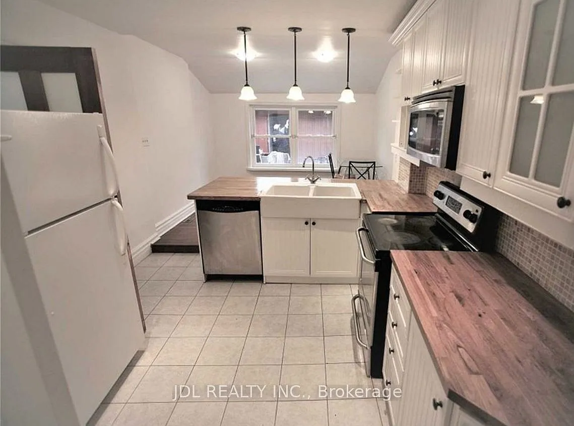 1 bed, $1,225 — Photo 3