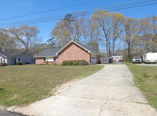 812 Willow Oaks Dr, Ozark, AL 36360