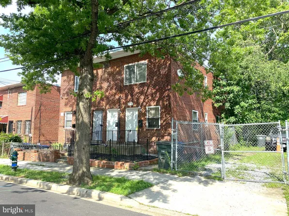 321 54th St NE, Washington, DC 20019