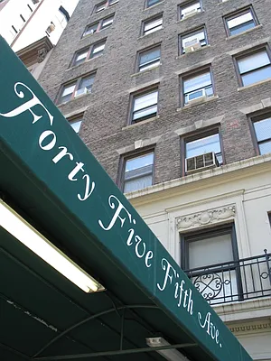 Sold by Flat Iron Real Estate | media 8