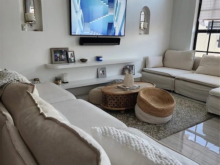21216 Harbor Way #151-15 — Photo 4
