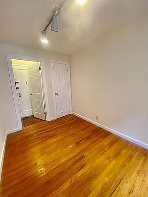 5th image of 235 E 50th St #50