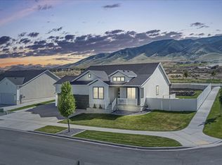 2993 S Yellow Bill Dr, Saratoga Springs, UT 84045