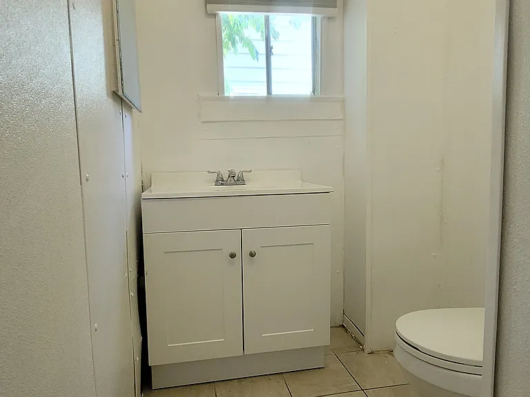 5800 Sierra St — Photo 6