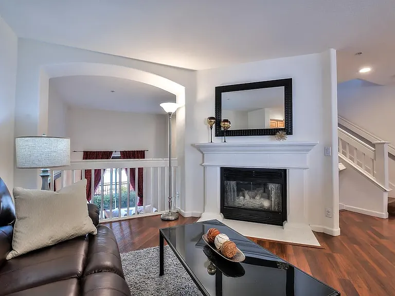3271 Shiraz Pl — Photo 14