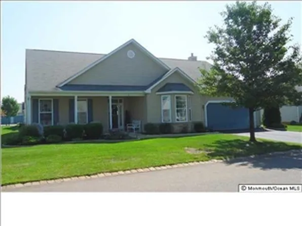 6 Rosedale La, Whiting, NJ 08759