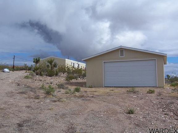 2nd image of 31 W Detrital Dr