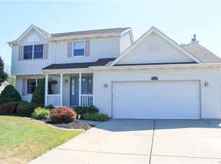 7269 Balla Dr, North Tonawanda, NY 14120