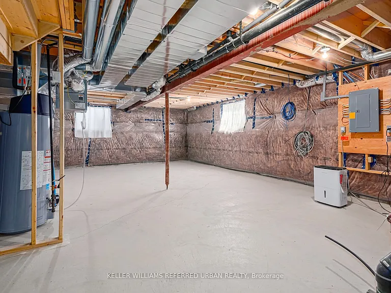 209 Breton St — Photo 25