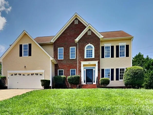 4928 Chestnut Knoll Ln, Charlotte, NC 28269