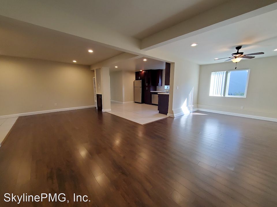 1st image of 585 Cassia St APT 1