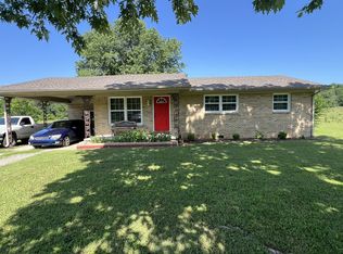 900 Vinta Mill Rd, Prospect, TN 38477