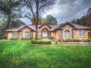 13424 Tierra Heights Rd, Redding, CA 96003