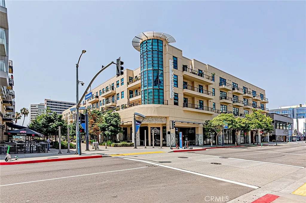 1 bed, 1570 sqft, $3,700 — Photo 1