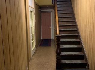 213 W Broad St APT 5, Tamaqua, PA 18252