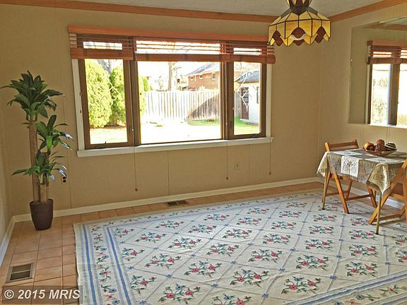 4th image of 7218 Murray Ln