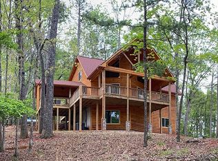 15 Atterberry Ct, Ellijay, GA 30540