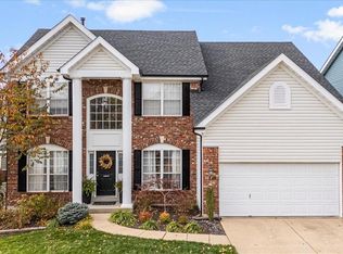 1249 Arbor Bluff Cir, Ballwin, MO