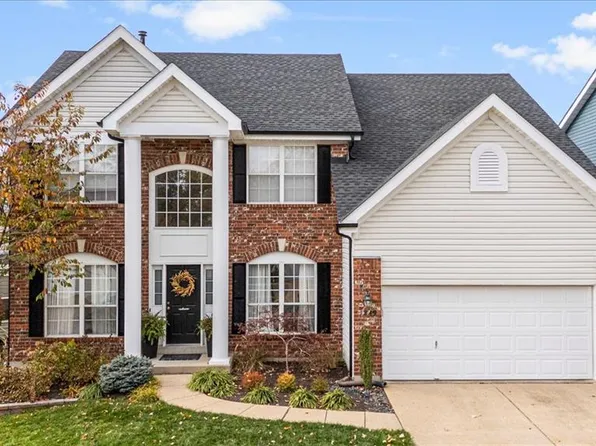 1249 Arbor Bluff Cir, Ballwin, MO 63021