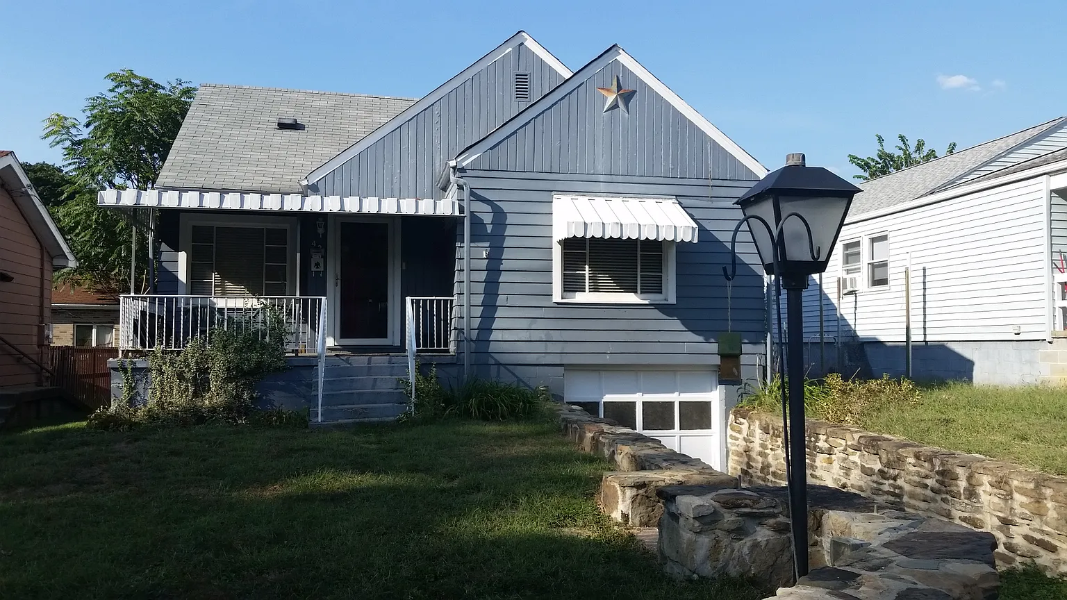 42 Vernon Ave photo 1