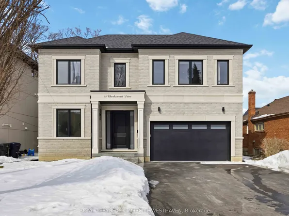 98 Charleswood Dr, Toronto, ON M3H 1X6
