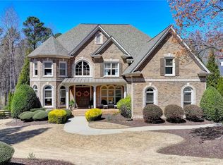 170 Triple Crown Ct, Milton, GA 30004