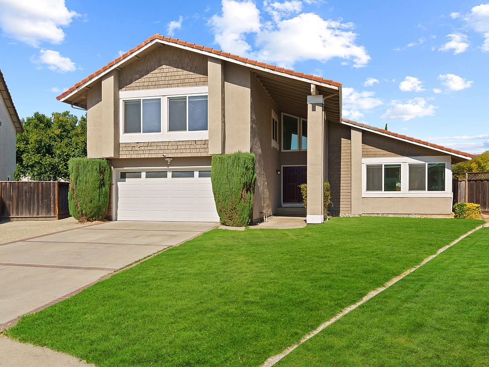 1st image of 4969 Gentian Ct